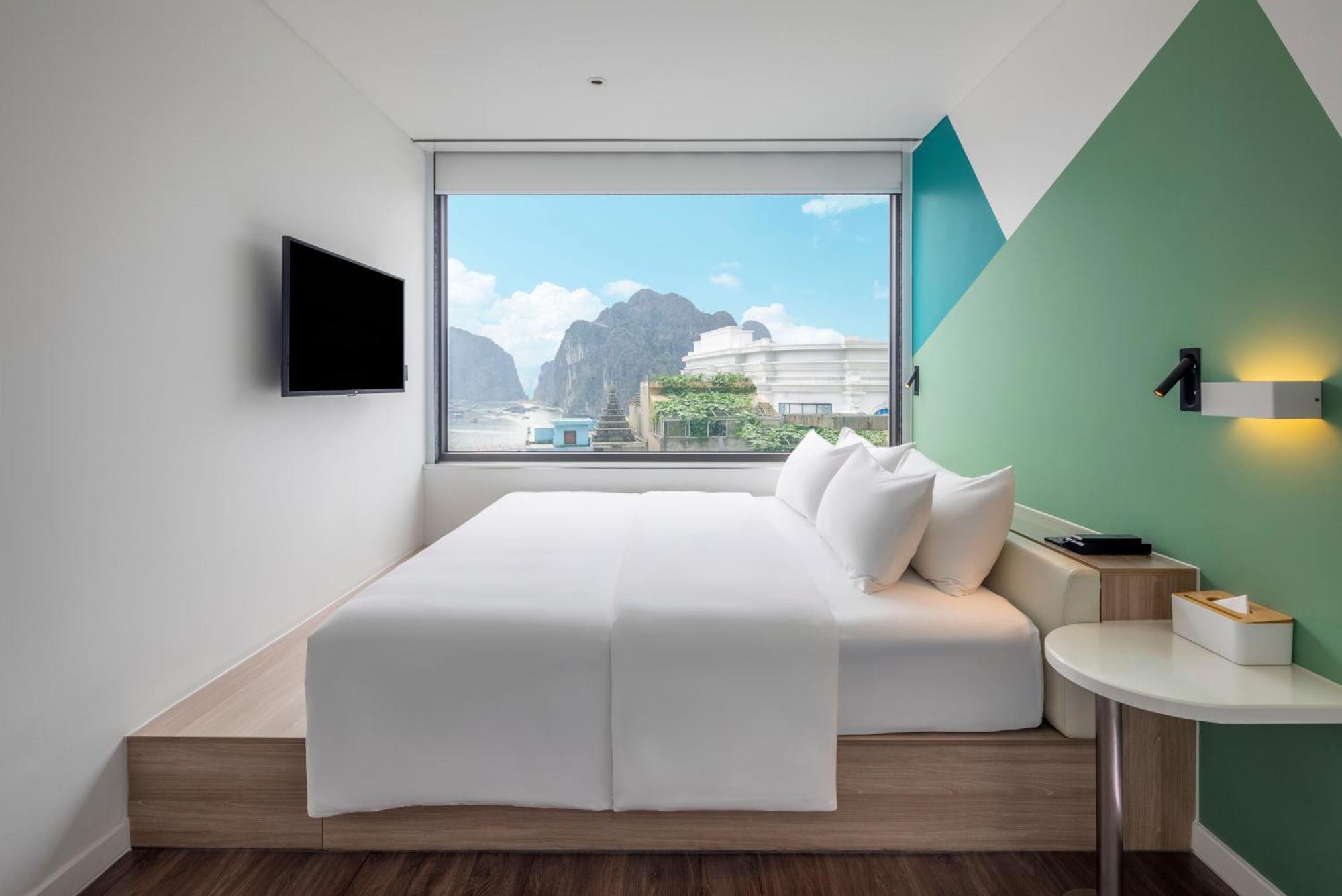 Tru By Hilton Ha Long Hon Gai Centre Hotel Exterior photo